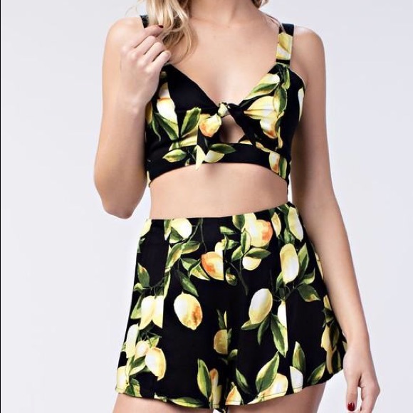 Honey Punch Crop Top - Picture 2 of 4